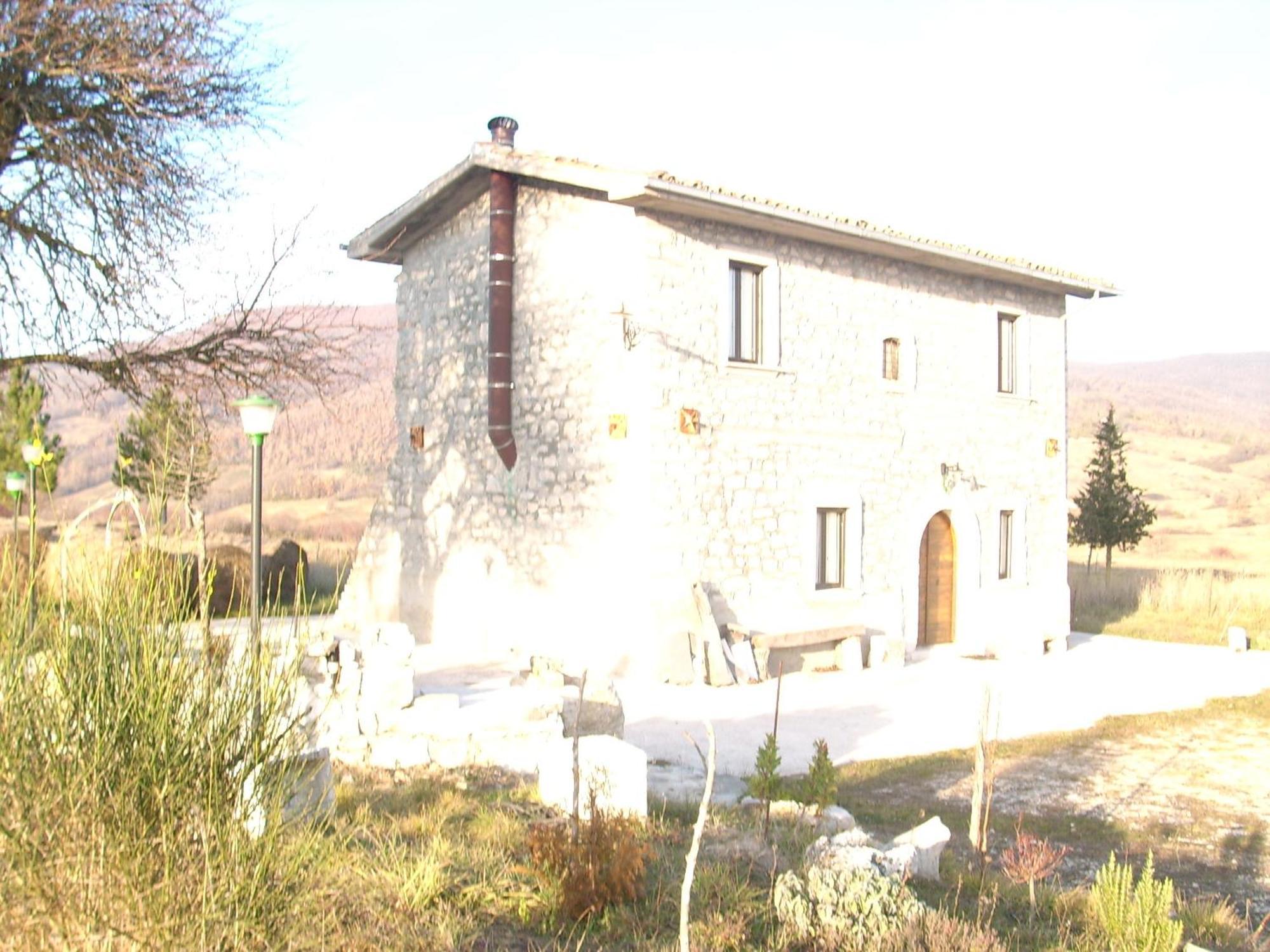 Casino Tonti Iarussi Villa Forli del Sannio Exterior photo