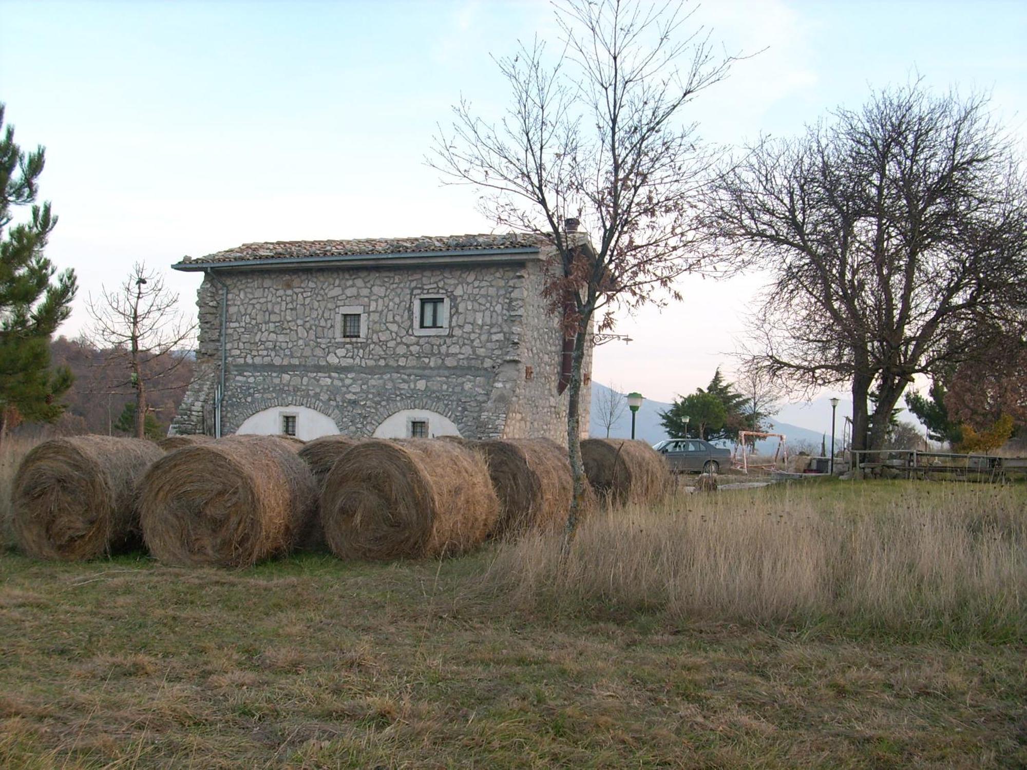 Casino Tonti Iarussi Villa Forli del Sannio Exterior photo