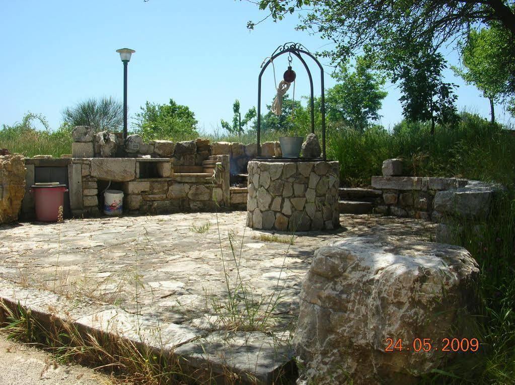 Casino Tonti Iarussi Villa Forli del Sannio Exterior photo